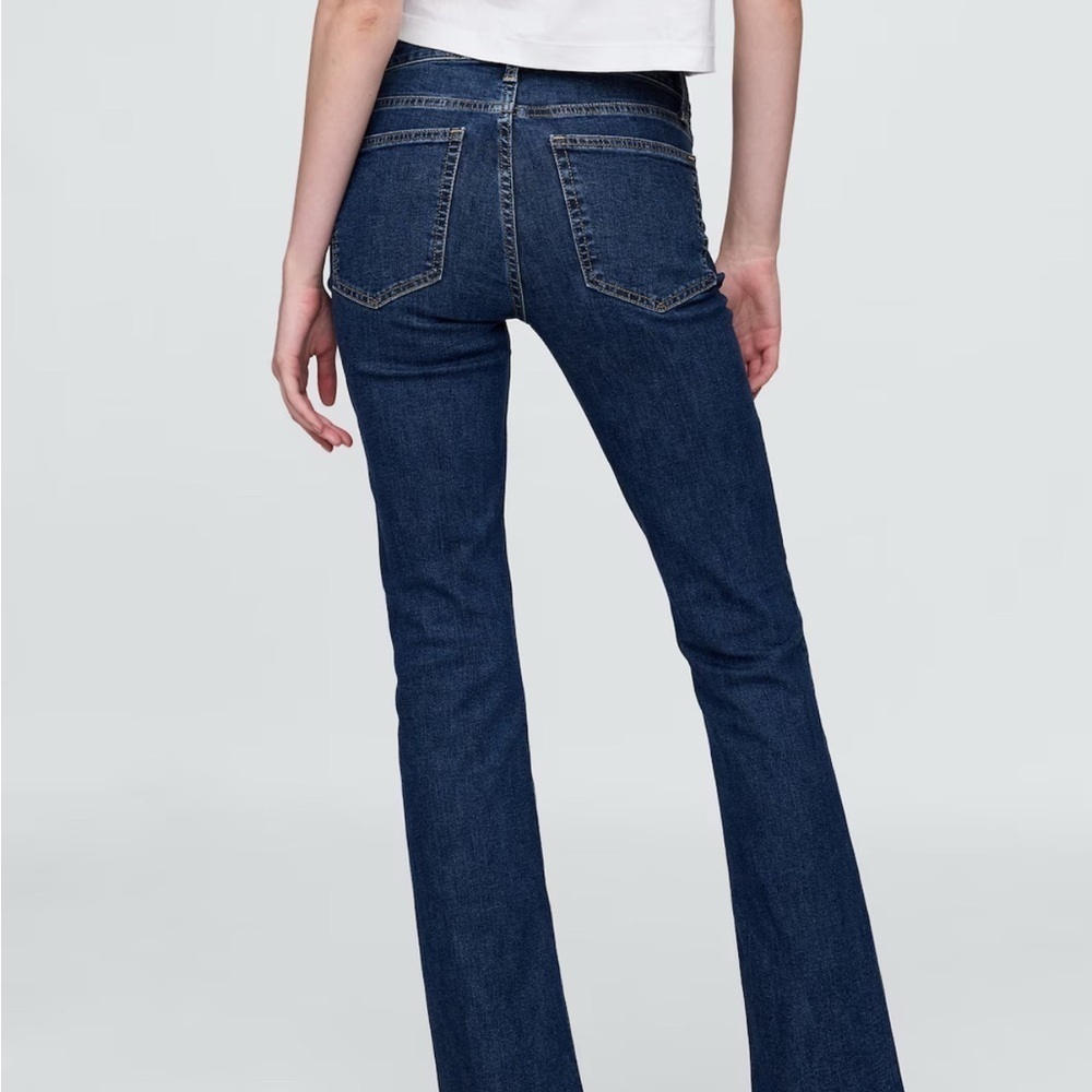 GAP baby Boot Jeans with Mid-Rise Fit - Picture 3 of 12